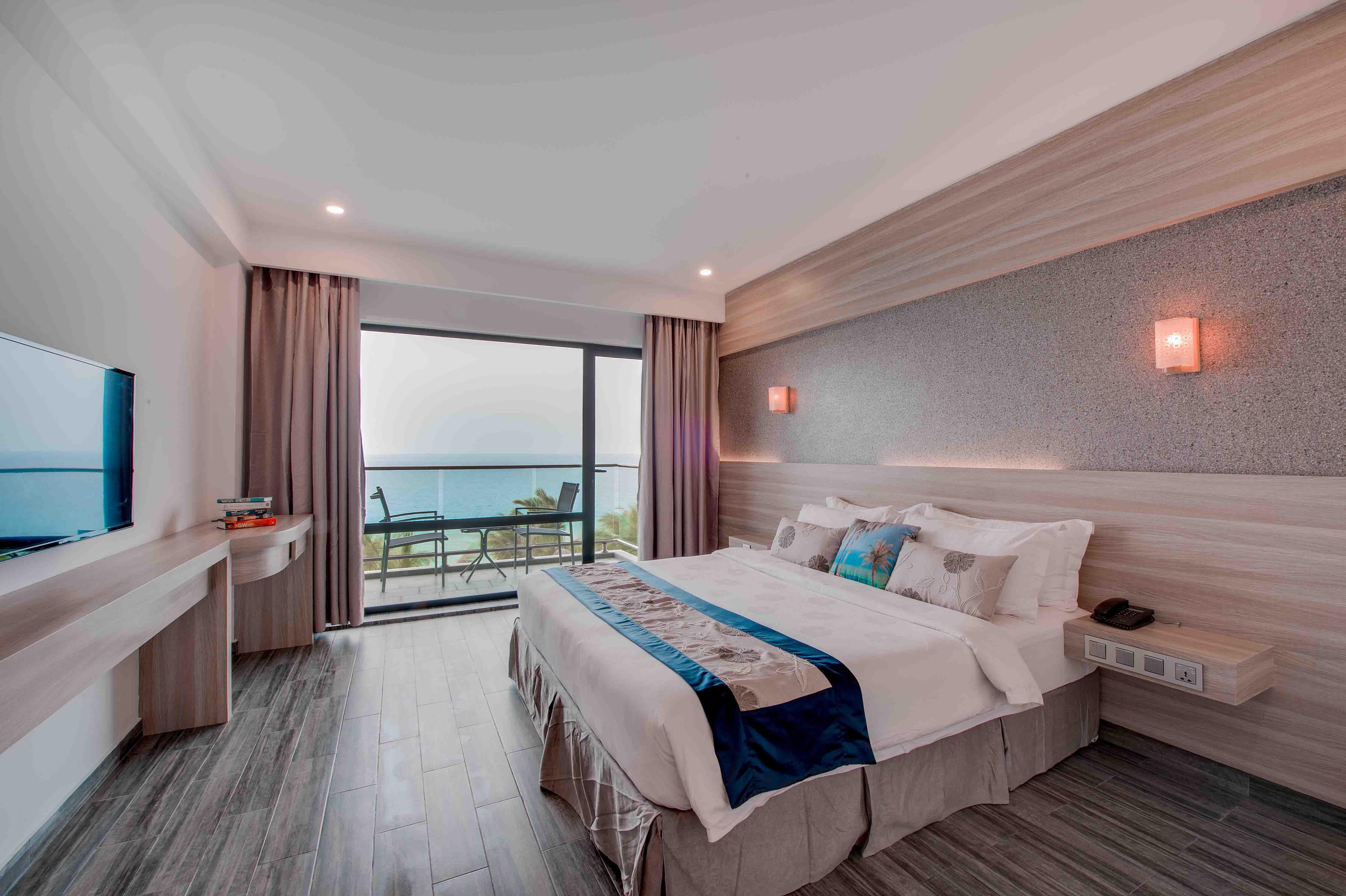 Готель Kaani Grand Seaview Маафуші Екстер'єр фото