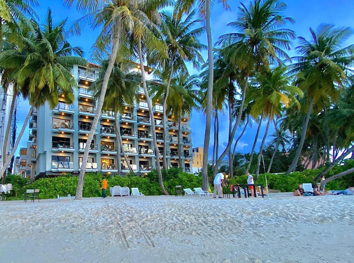 Готель Kaani Grand Seaview Маафуші Екстер'єр фото